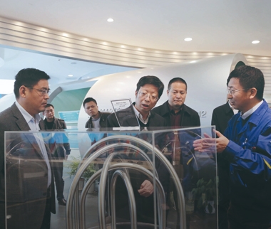 1603434136_6974_380x322