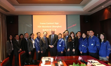 20160901164554_108_390x233